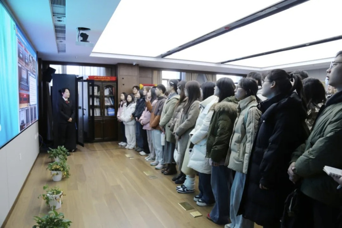 ������Ժ��126��