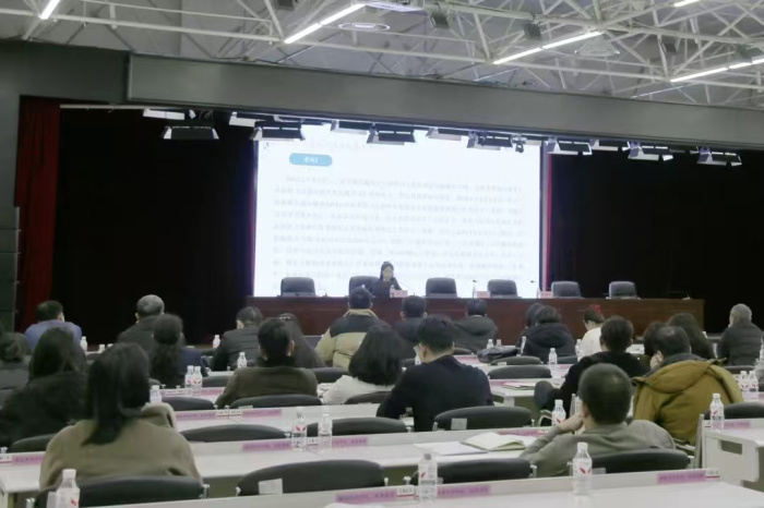 ��Ժ����  �������θ���